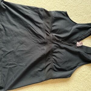 Women's Black athletic Sleeveless Top